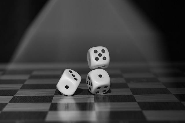 Hướng dẫn xác minh tài khoản MAX88 khi tham gia online gambling